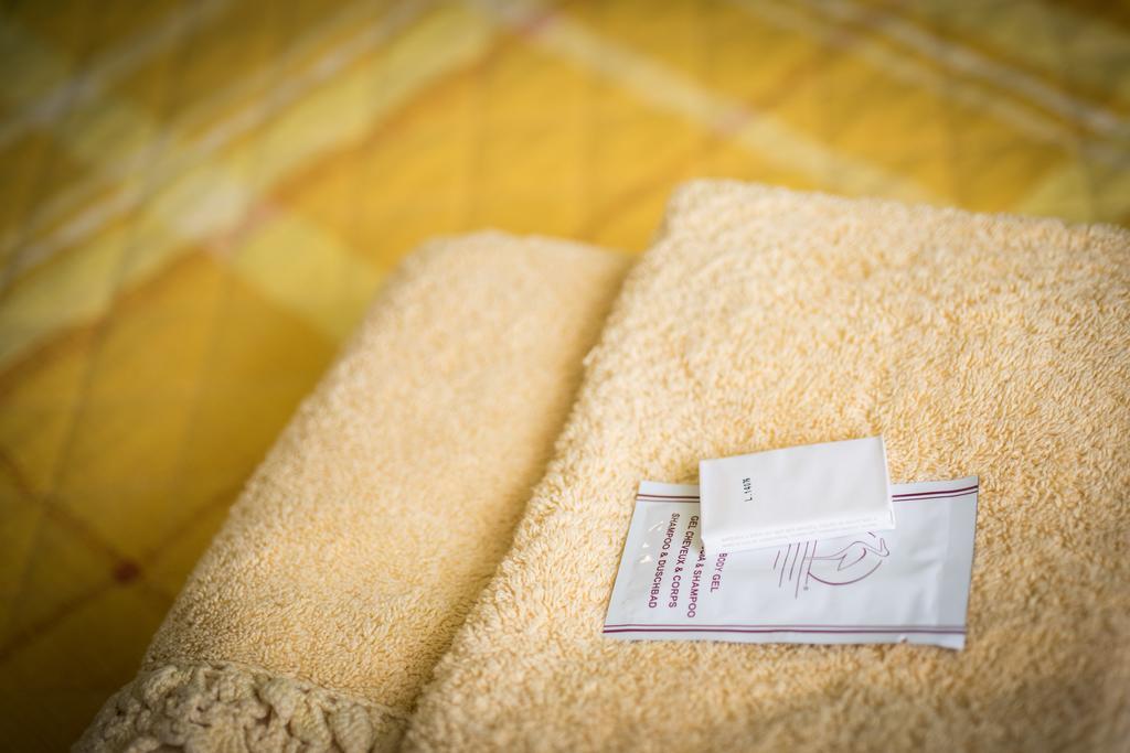 B&B La Petite Maison Puegnago Phòng bức ảnh